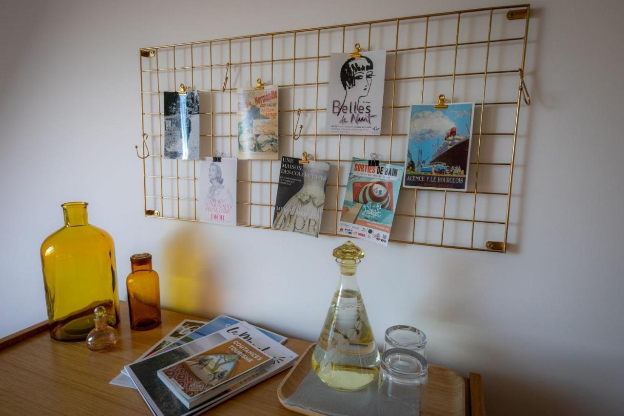 Quettreville-sur-Sienne Au Manoir Des Loges Bed & Breakfast エクステリア 写真